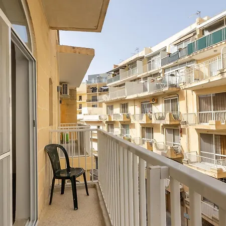 Riva Close To The Sea - Happy Apartment